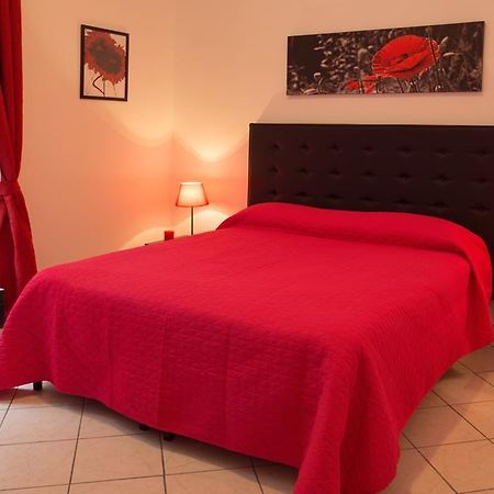 B&B Trastevere In Bed โรม ภายนอก รูปภาพ